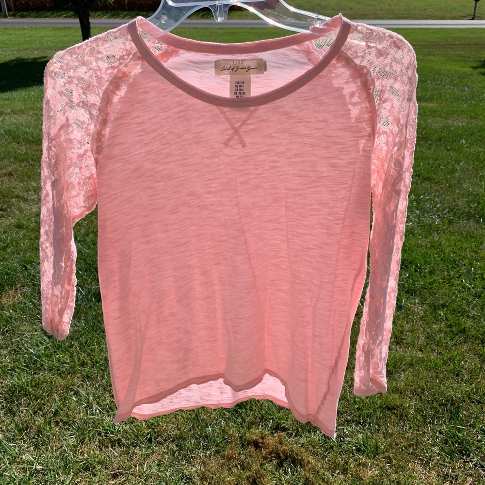 3/4 length shirt
